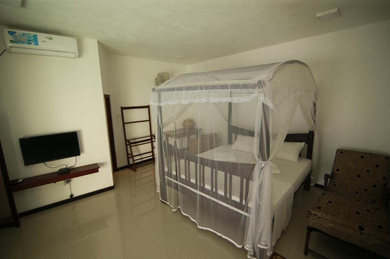 Rock Elephant Villa Hikkaduwa Dış mekan fotoğraf