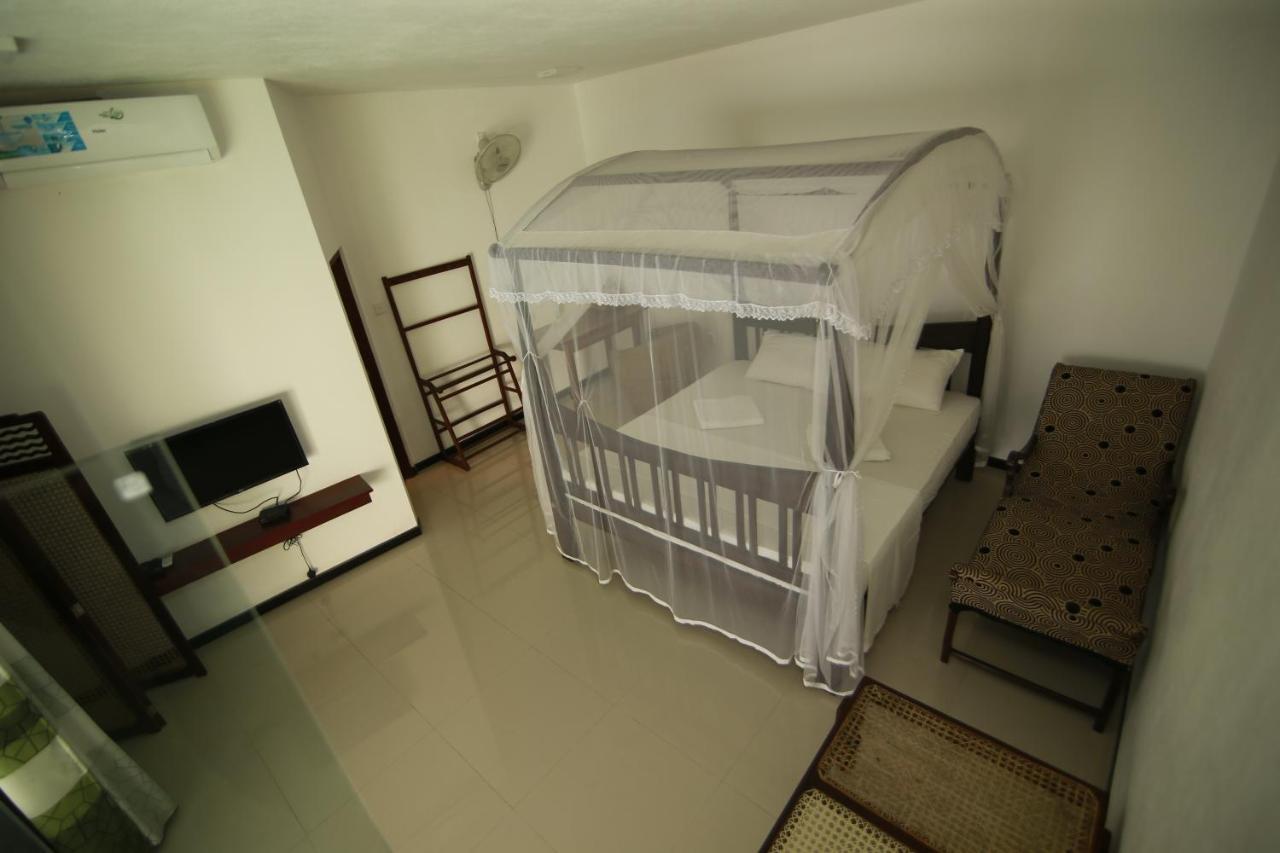 Rock Elephant Villa Hikkaduwa Dış mekan fotoğraf